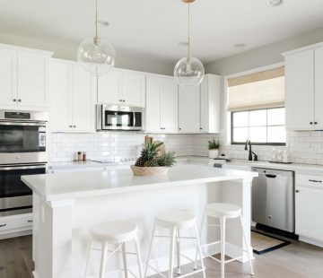 beach-style-kitchen