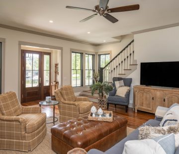 farmhouse-living-room