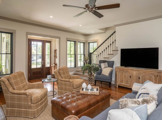 farmhouse-living-room