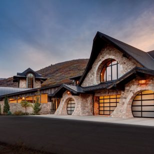 rustic-garage