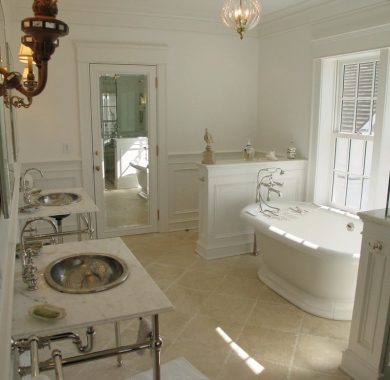 traditional-bathroom (1)